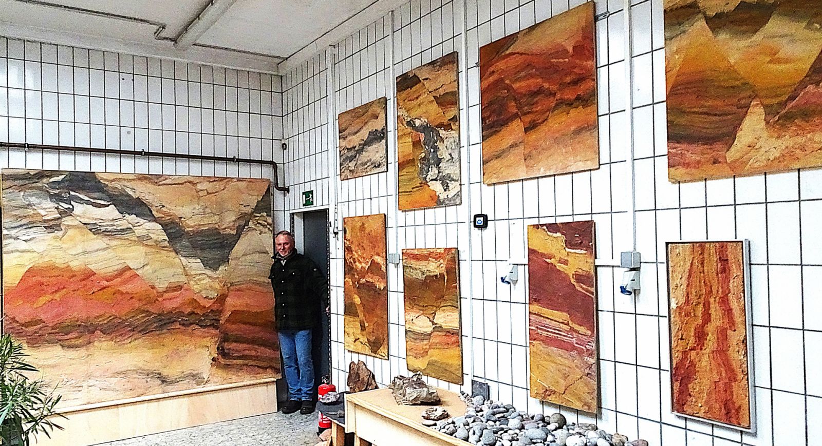Michael Veerhoff in seiner Werkstatt Michael Veerhoff in seiner Werkstatt